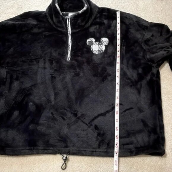 Disney Mickey Mouse Sequin Velvet Fuzzy Pullover Black Sweatshirt Women X-Large - Picture 13 of 14